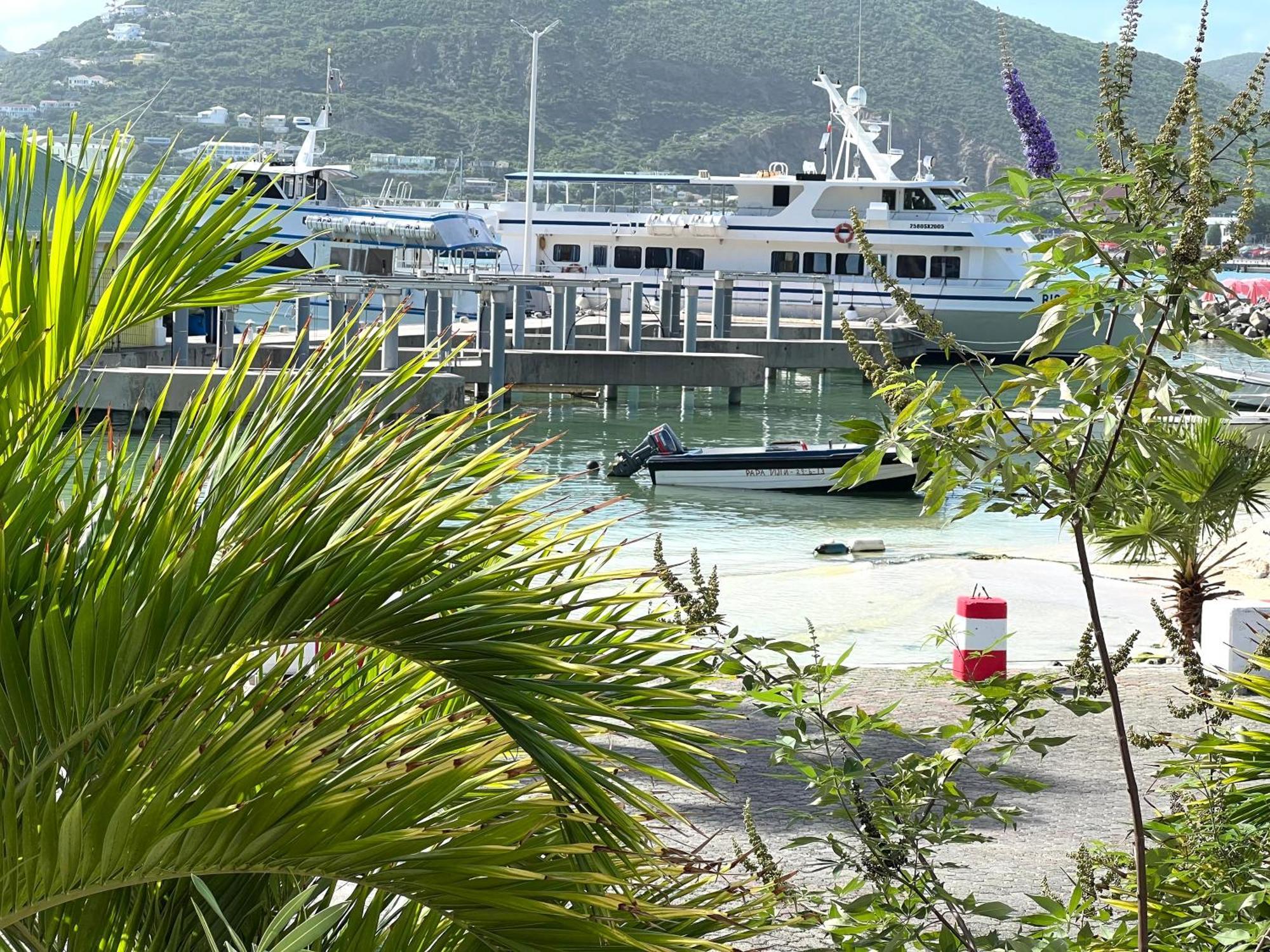 פיליפסבורג Appartement Neuf En Plein Coeur De Philipsburg מראה חיצוני תמונה